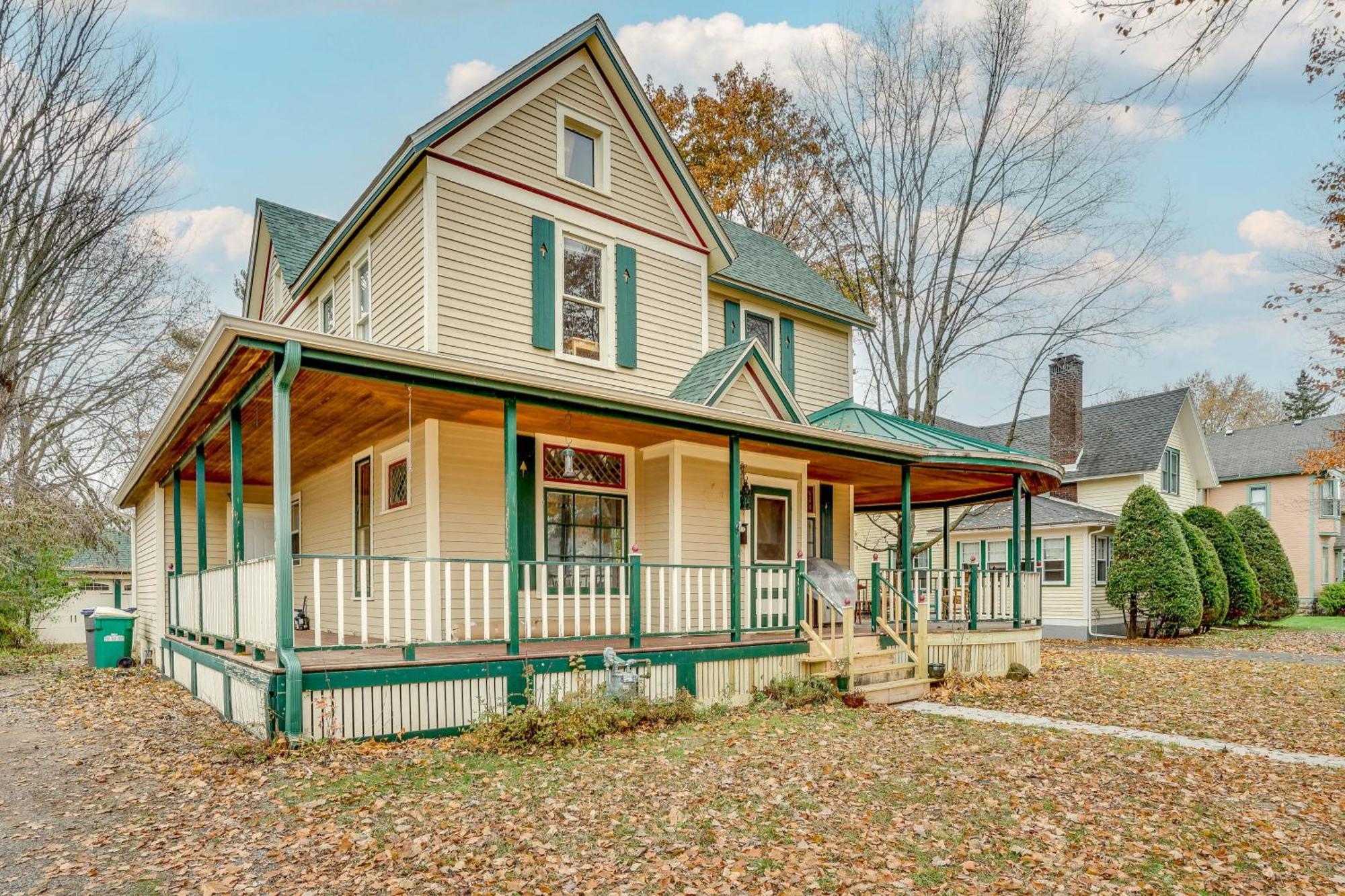 Vila Eau Claire Retreat Close To Chippewa Riverfront! Exteriér fotografie